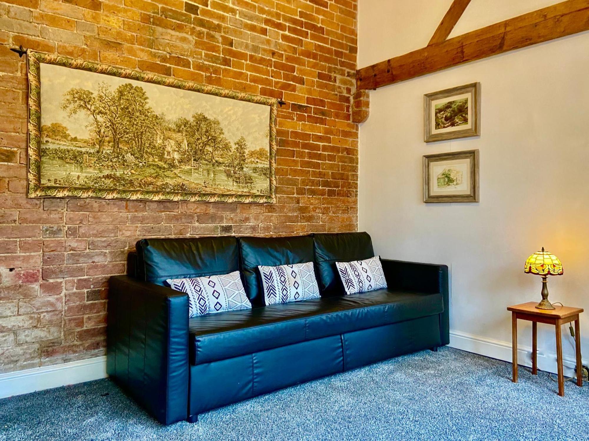 Squirrel Barn Villa Milwich Exterior foto