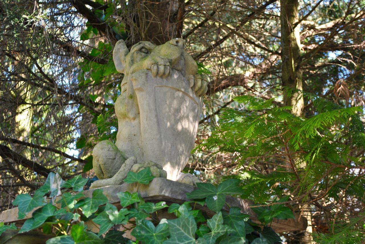 Squirrel Barn Villa Milwich Exterior foto